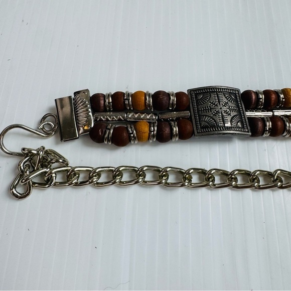 Vintage Western style beaded Silver and Brown chain belt western metal medallion - Picture 2 of 8